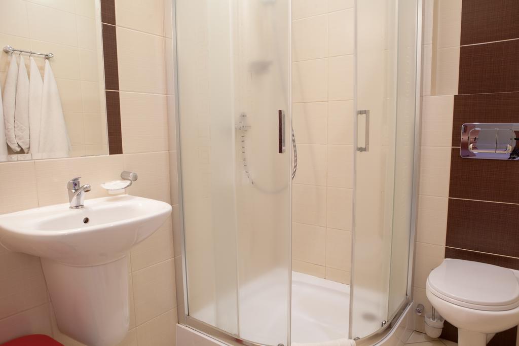 Hotel Przedwiosnie Maslow  ภายนอก รูปภาพ