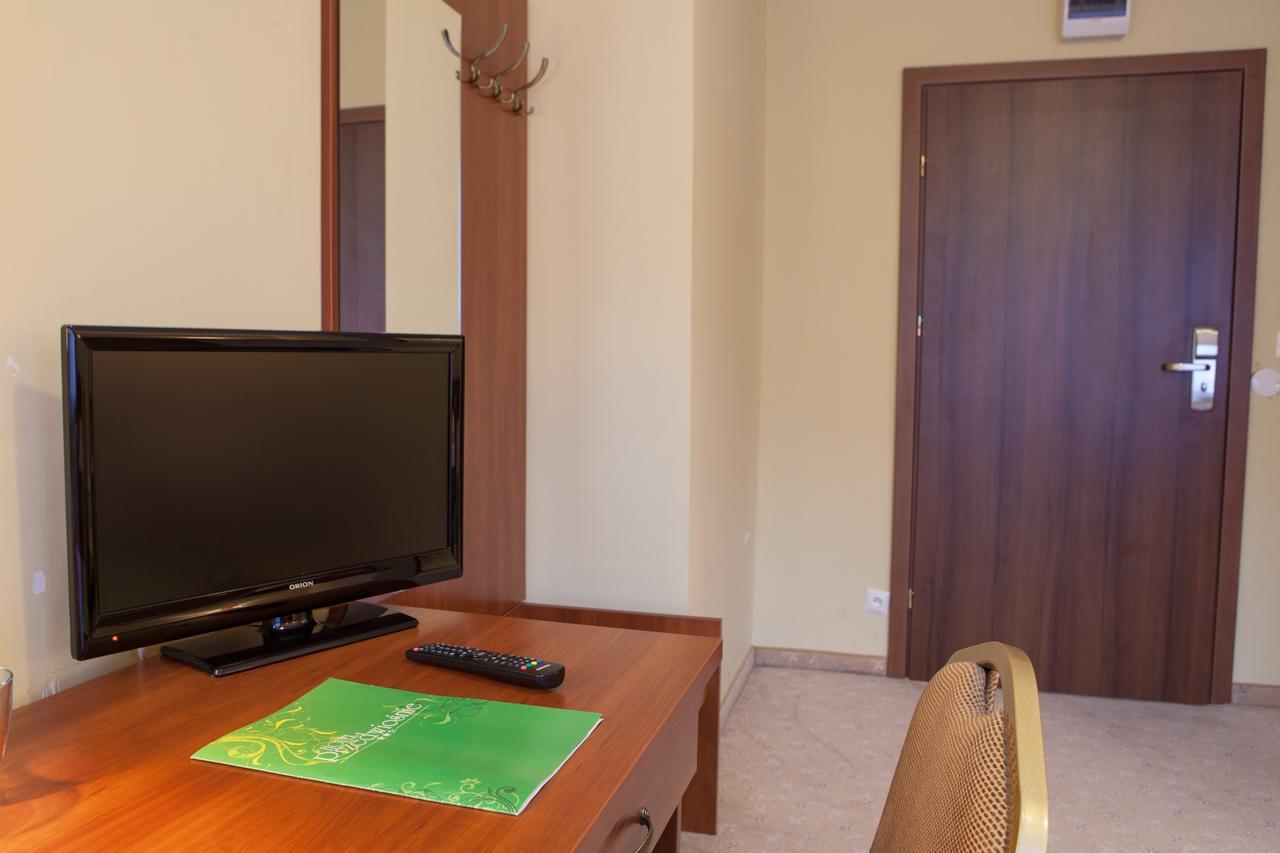 Hotel Przedwiosnie Maslow  ภายนอก รูปภาพ
